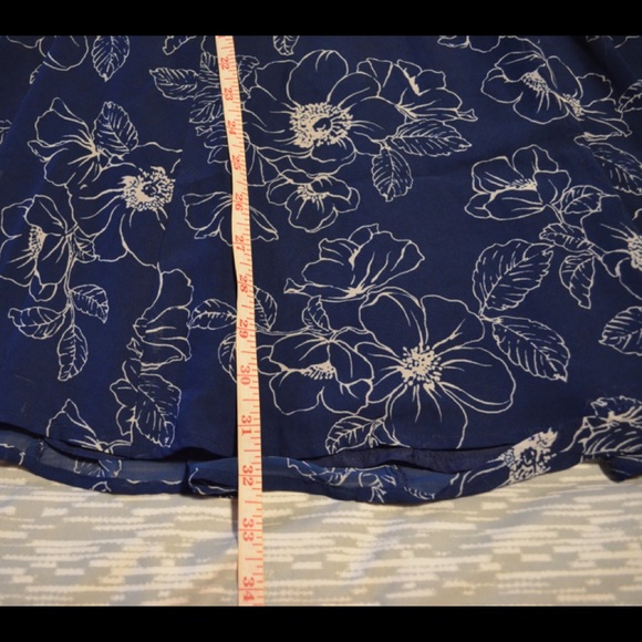 F21 Dress - Picture 4 of 6